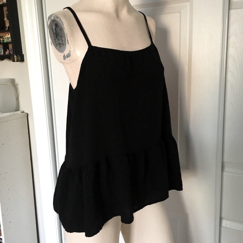 Adjustable strap black peplum tank